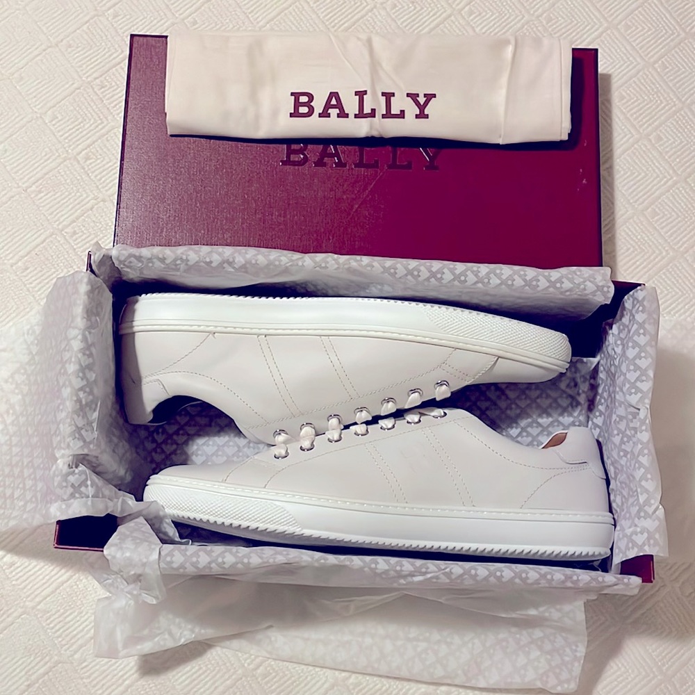 Bally, Baxley Sneaker, Size 11 US. White